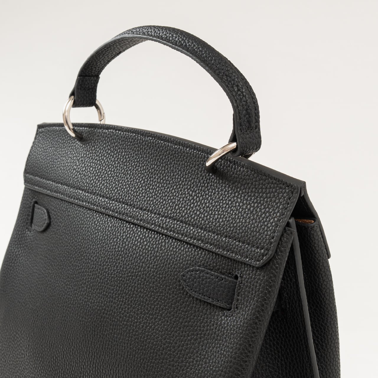 so4store　デボネア　スモール　ハンドバッグ　ブラック　牛革　東京百花　黒 so4store デボネア スモール ハンドバッグ ブラック 牛革 東京