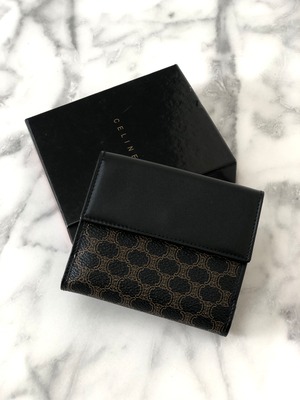 CELINE セリーヌ マカダム レザー 二つ折り財布 ミニ 財布 ブラック 