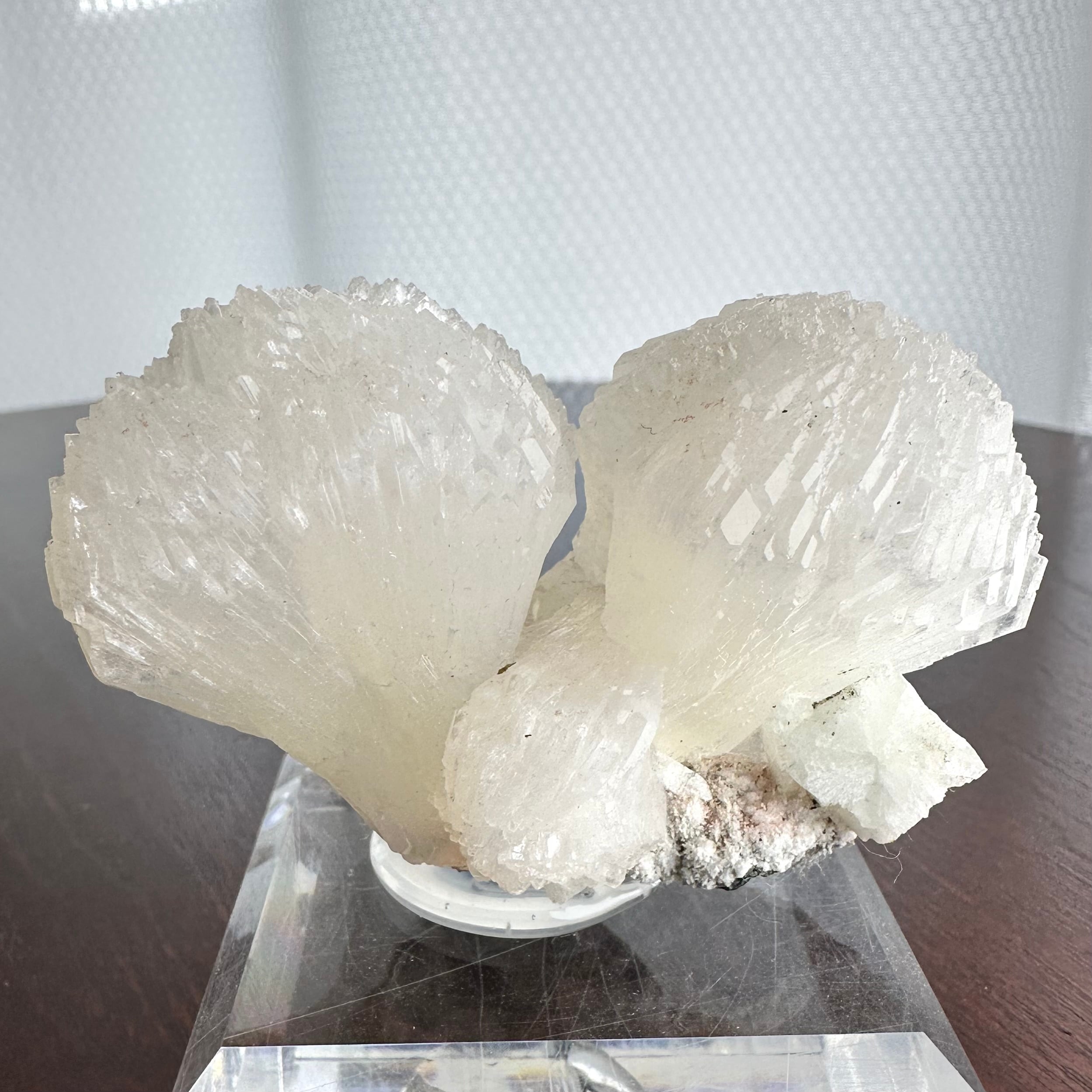 Stilbite | PEANUTS MINERALS