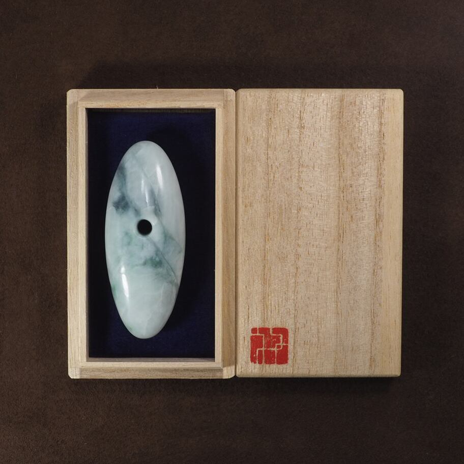 糸魚川　翡翠 糸魚川翡翠 大珠 76mm 65g Itoigawa jadeite Taishu | URUWA 工房 うるわ
