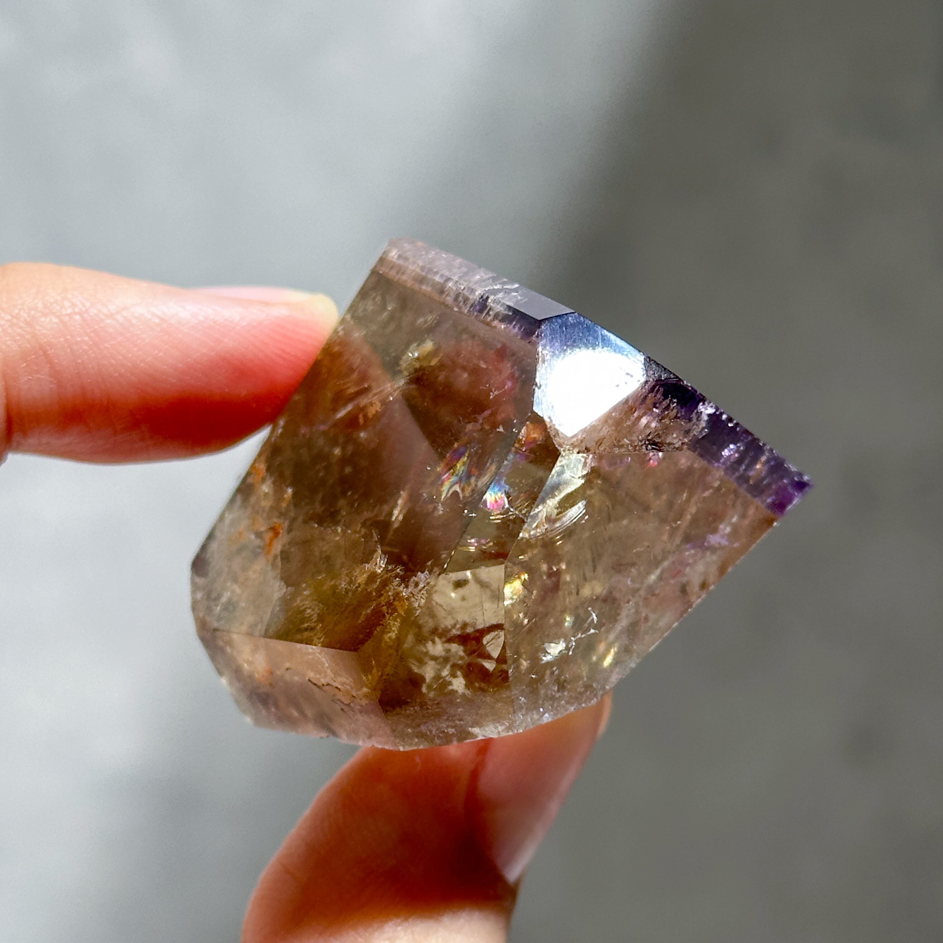 虹◎ゴイアス州クリスタリーナ産ドリームコートシトリン フリー