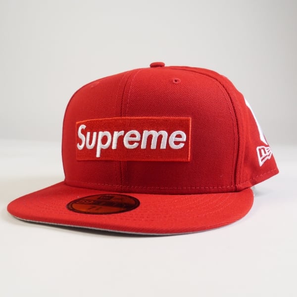 supreme ヤンキース　ニューエラ　7 1/2