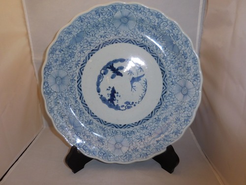 伊万里染付輪花大皿Imari porcelain plate(flower arabesque)  