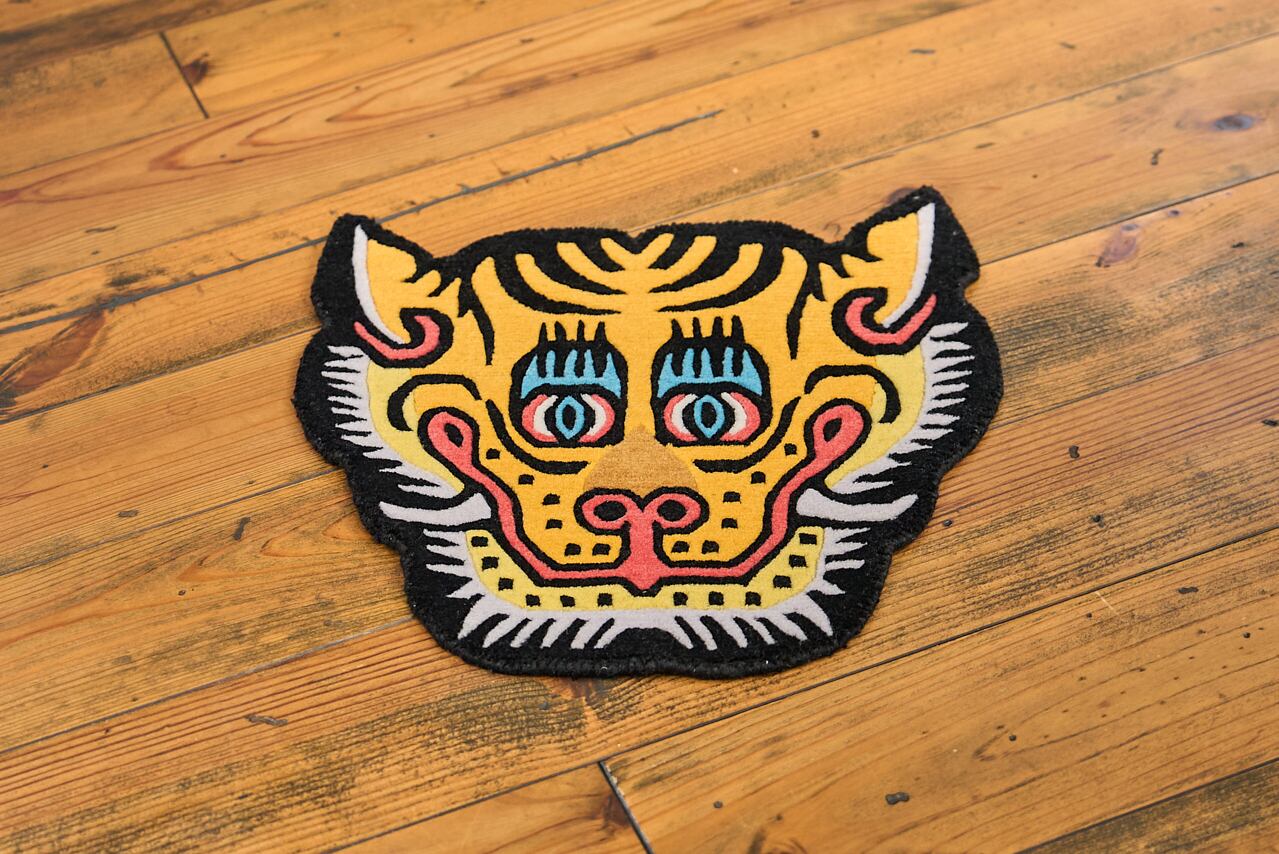 Tibetan Tiger Rug 《Only Face L・ウール・シグネチャーイエロー003