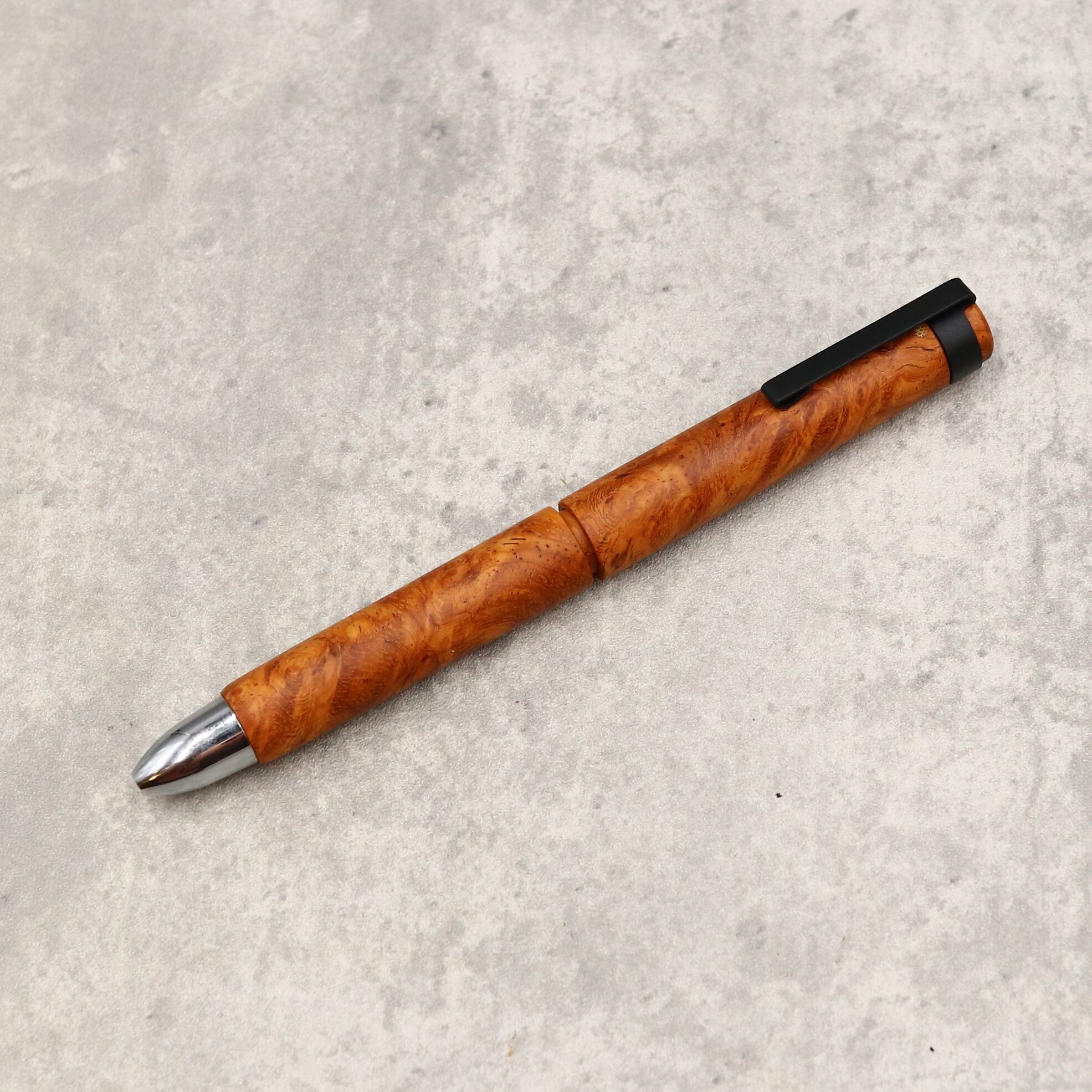 8/2 3色ボールペン(花梨瘤)7