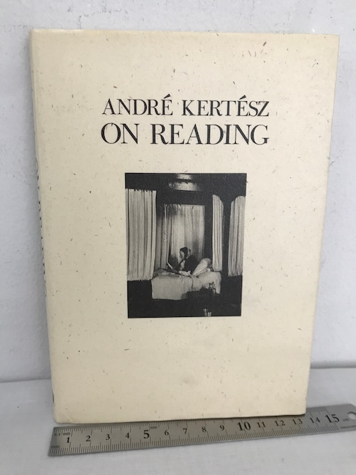 ANDRE KERTES     ON READING