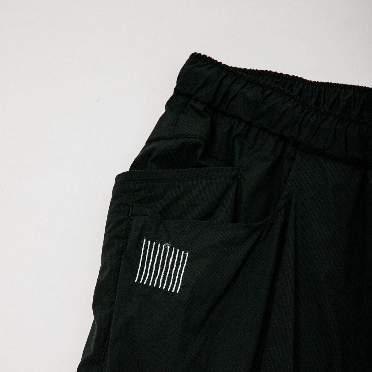 YGM×SEE SEE×S.F.C TAPERED EASY PANTS-