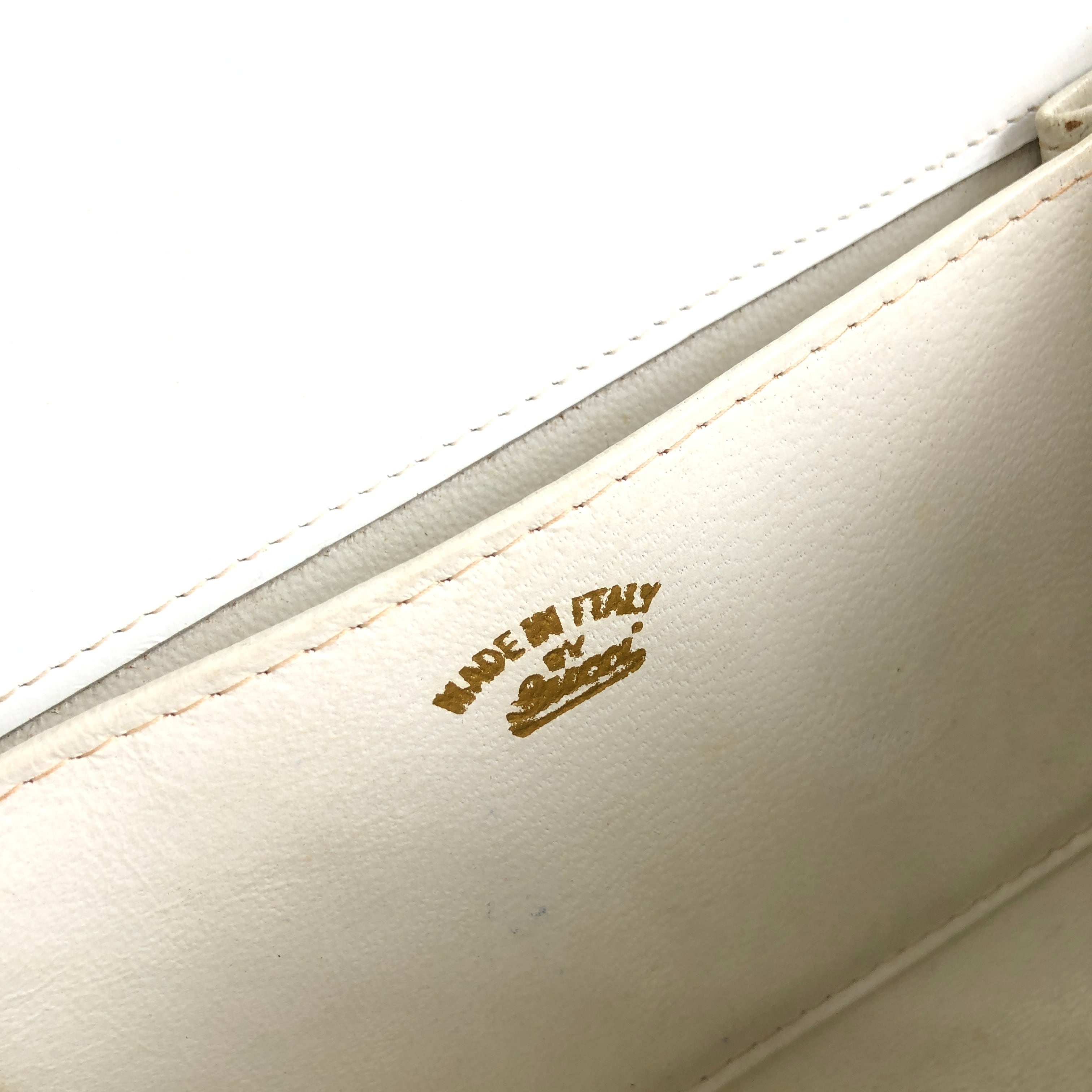 GUCCI グッチ フローラ ファブリック チェーン ポシェット GUCCI グッチ フローラ ファブリック チェーン ポシェット