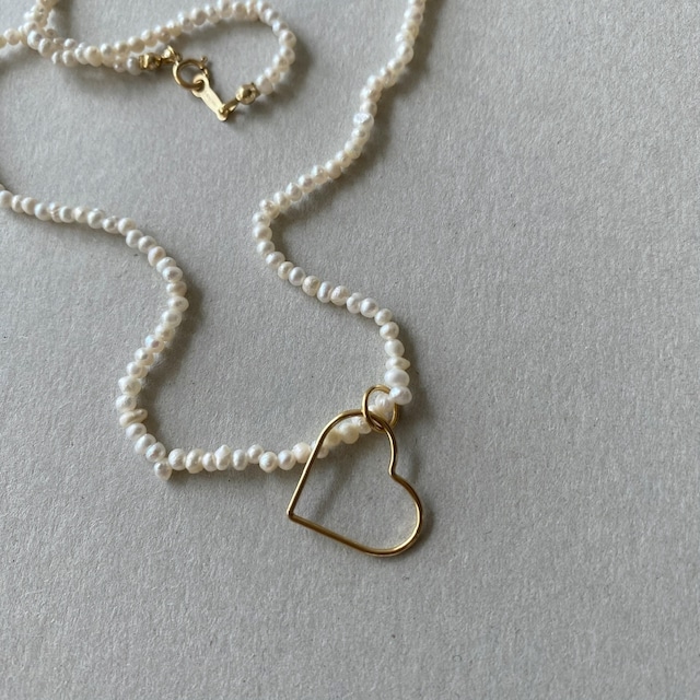 Petit Heart necklace