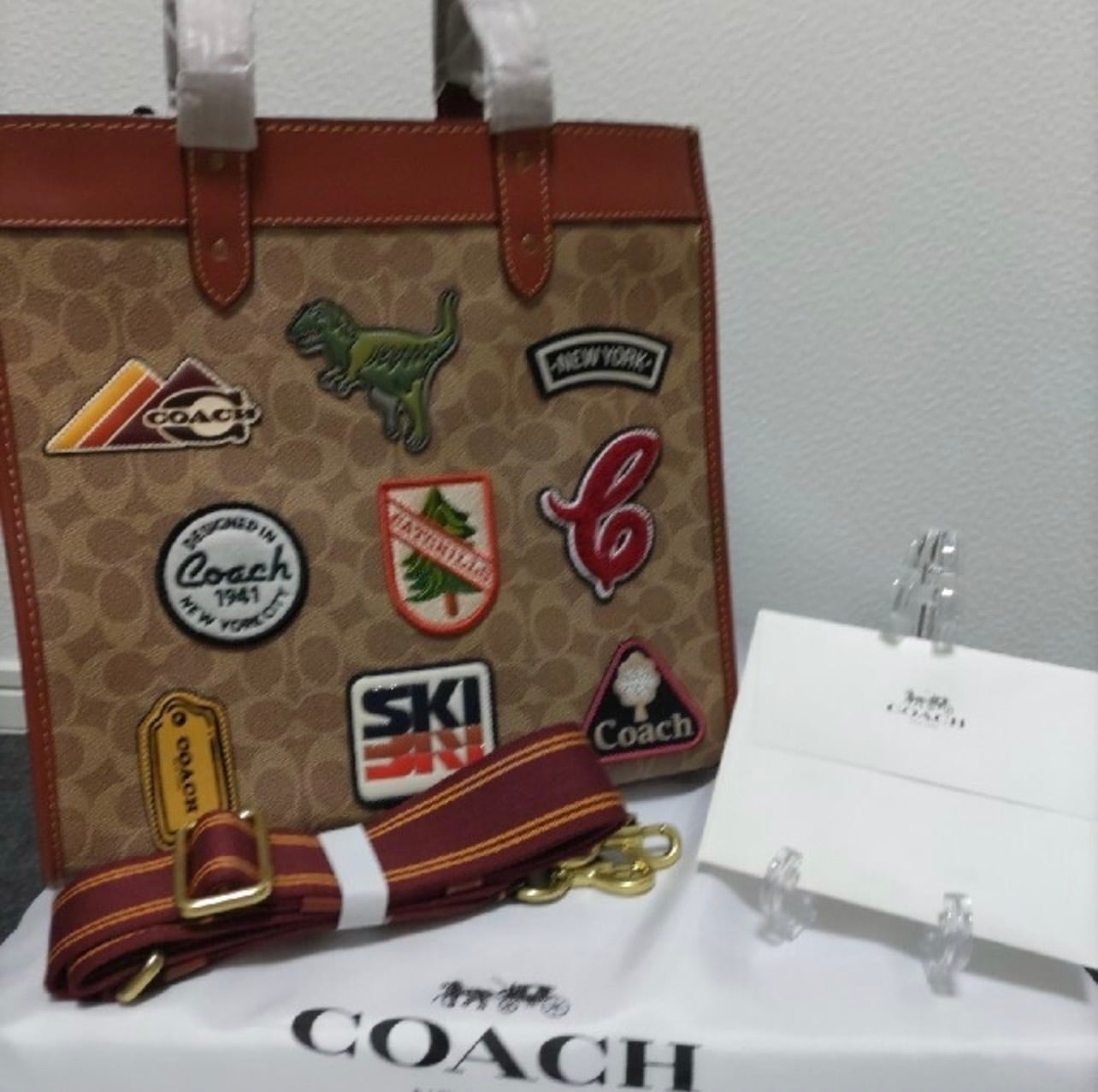 COACH フィールド トート 22・レキシー 恐竜  ショルダーバッグ