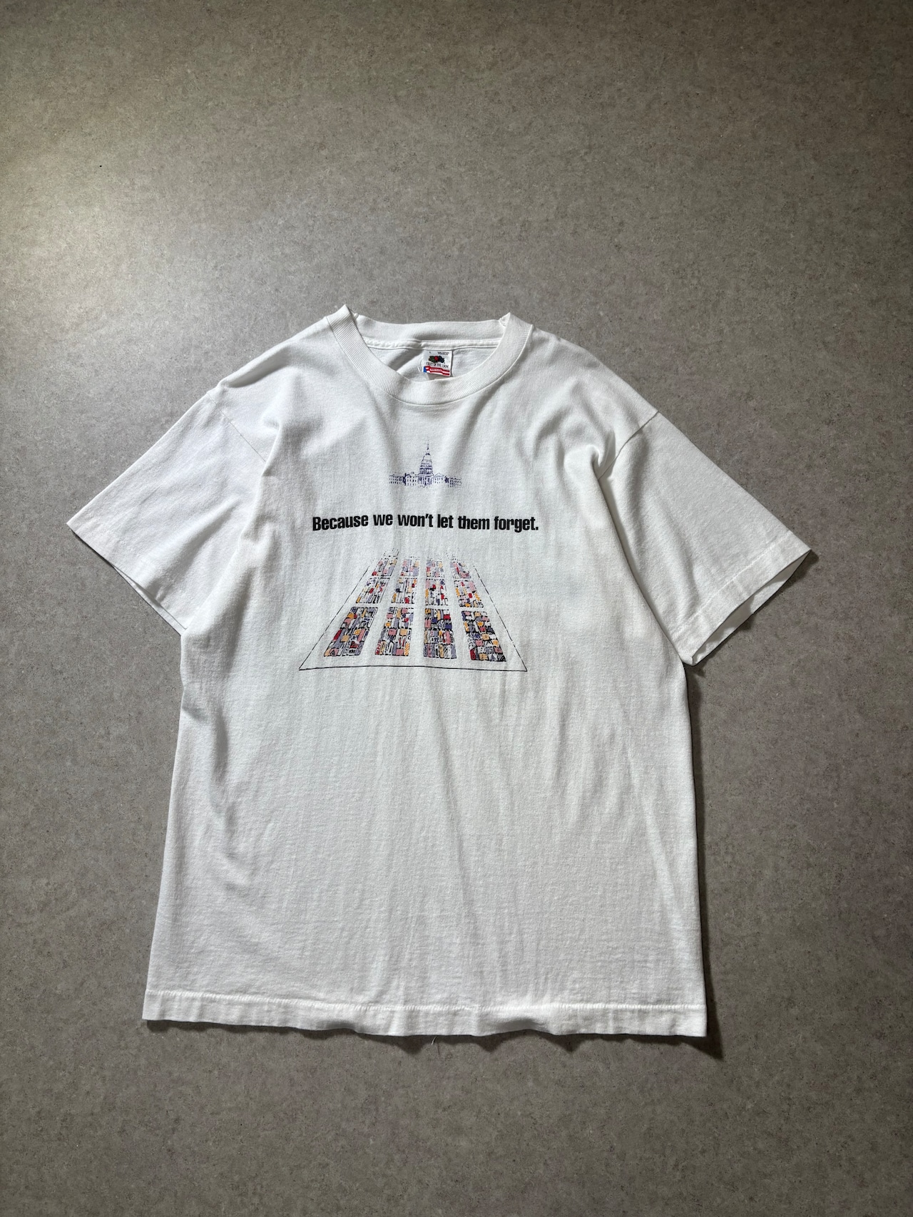 90s good print tee