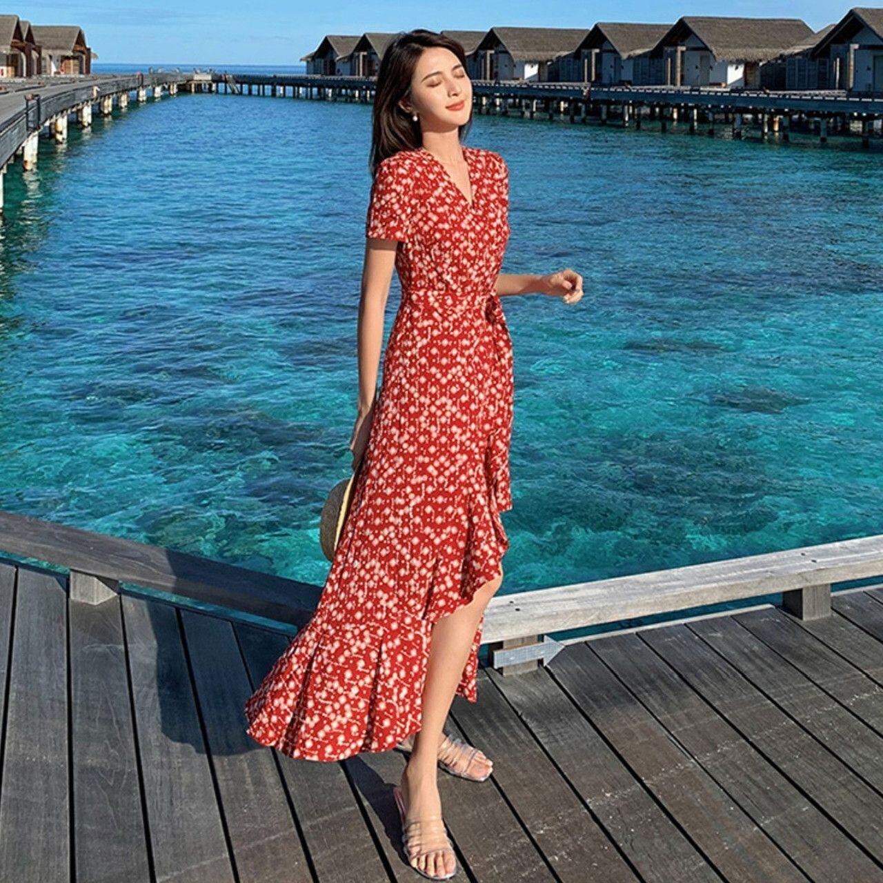 春夏 ドレス ロングドレス ワンピース ビーチワンピース 花柄 マキシ丈 半袖 Vネック カジュアル 街角のカフェテラス