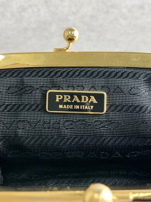 PRADA プラダ ポーチ ブラック トライアングルロゴ サテン vintage 