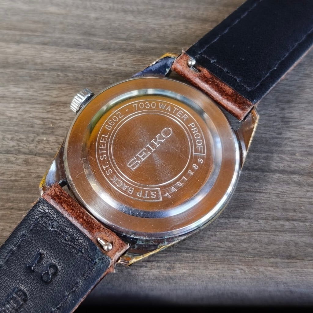 Sportsman】【6602-7030】SEIKO/セイコー スポーツマン17カレンダー 17