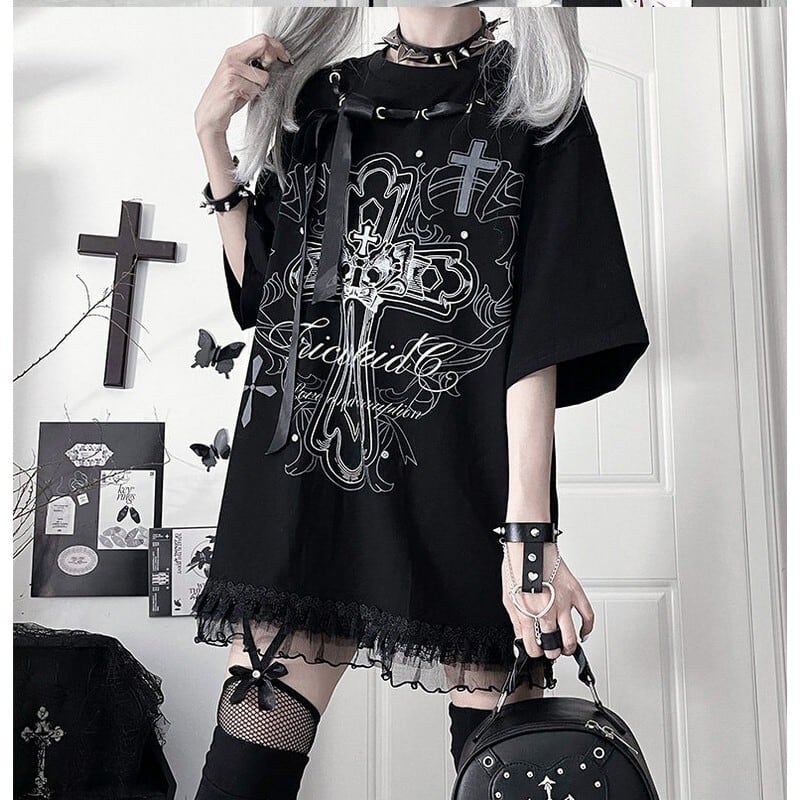 Lace frill gothic t‐shirt r0014