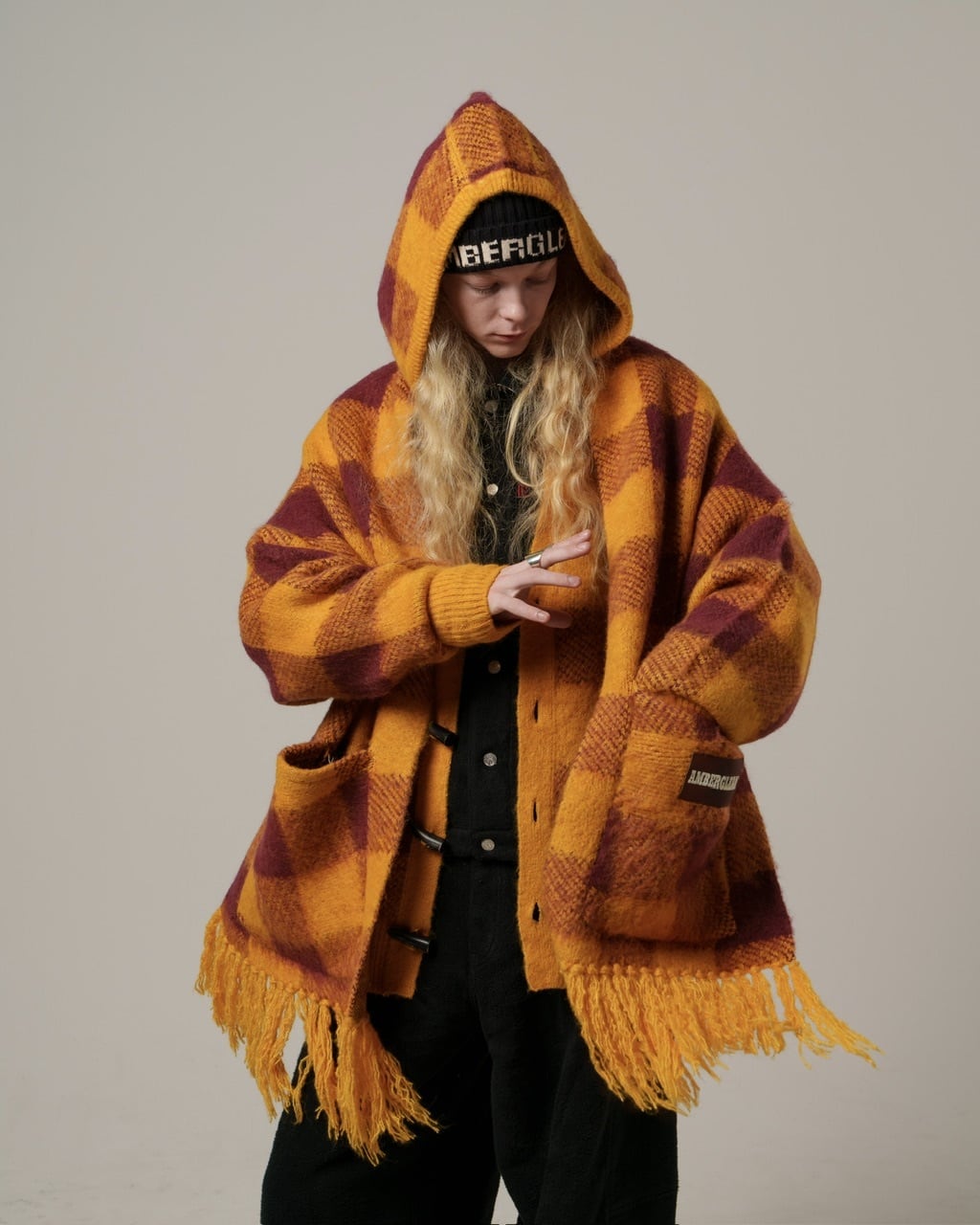 Moist Hoodie Poncho/Green | AMBERGLEAM