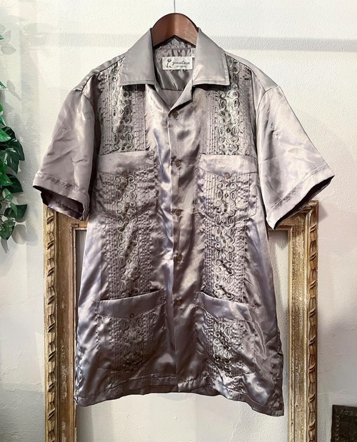 00's〜 GUYABERA S/S "silver colour "satin cuba shirts【M】