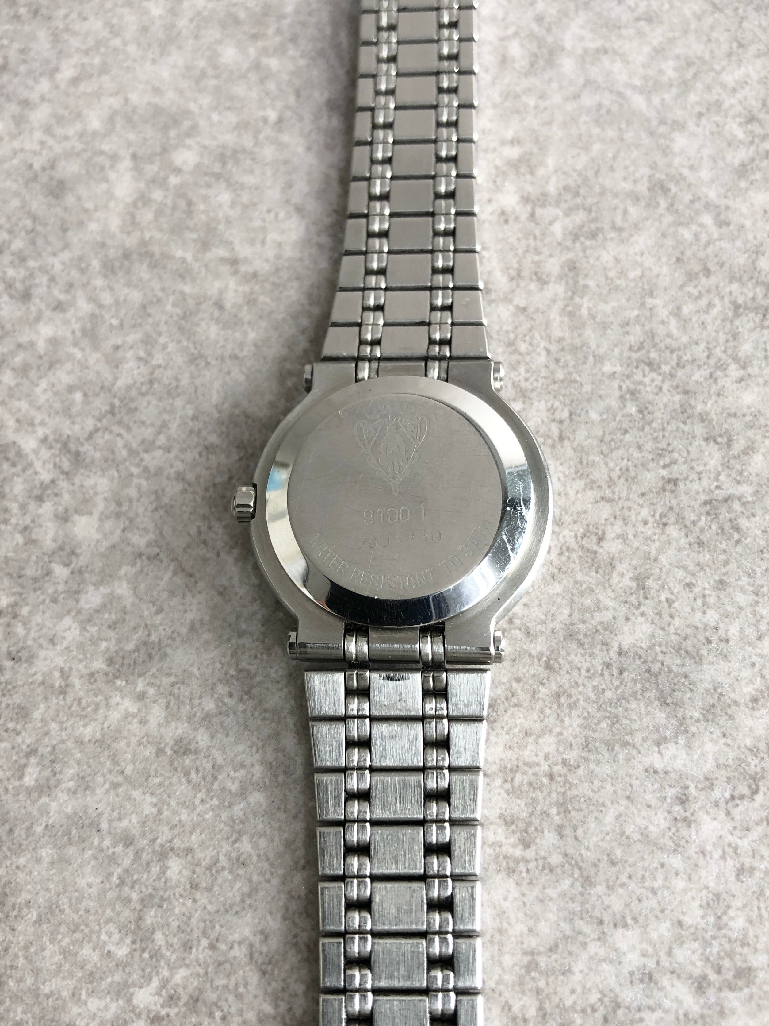 グッチ　腕時計 GUCCI グッチ 腕時計 シルバー GG ステンレススチール 9100L vintage