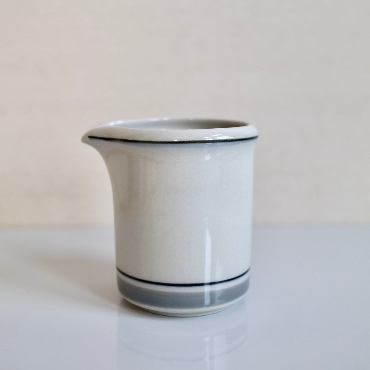 年末・年始SALE ビンテージ 藁 コーナーチェア 剥離 【公式通販】