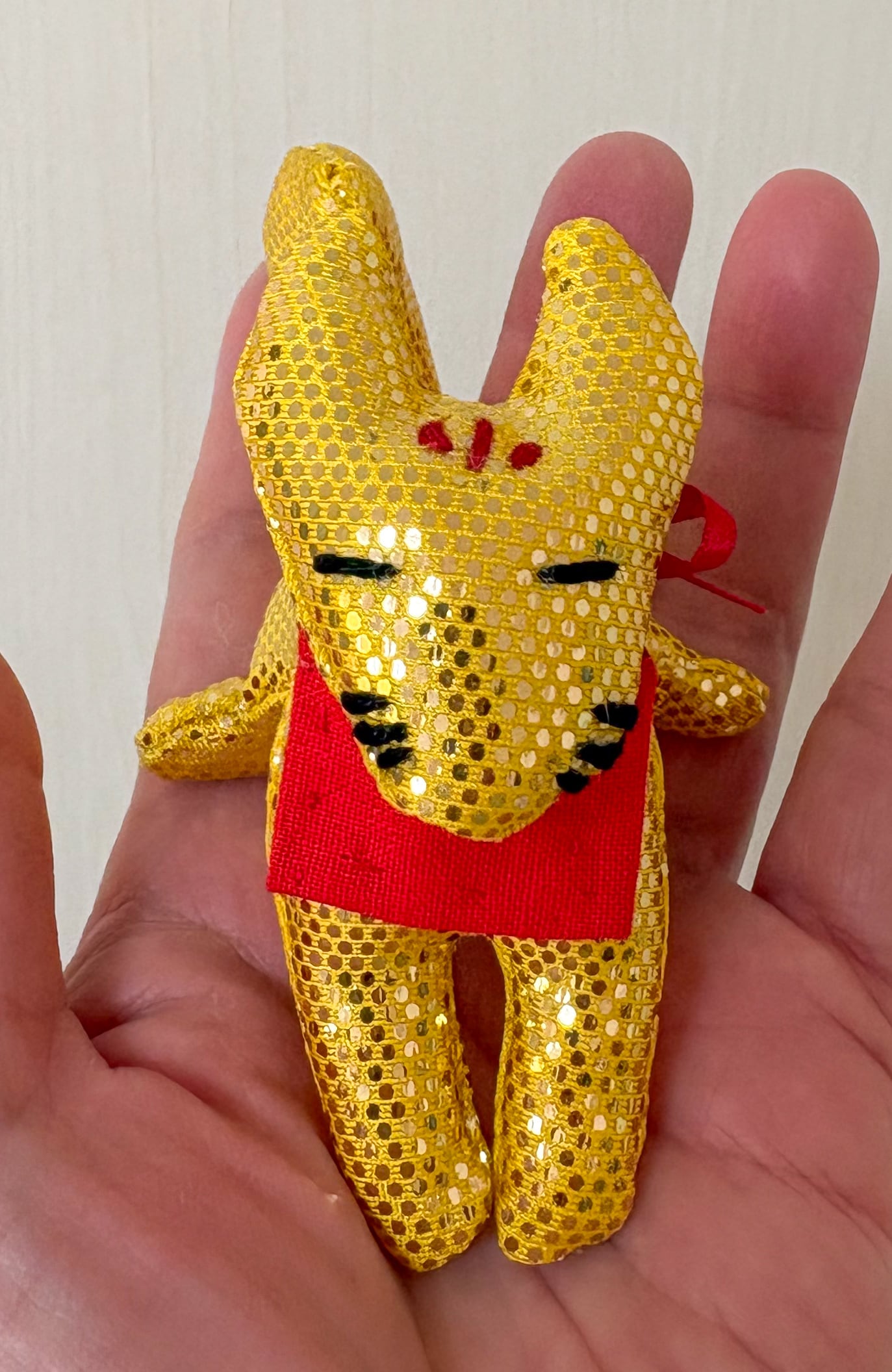 Ｙさま専用商品 黄金のお稲荷さまのぬいぐるみ