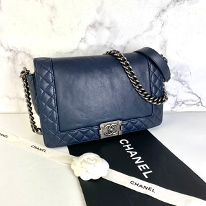 CHANEL シャネル ボーイシャネル  レザー ショルダーバッグ ネイビー A-7093