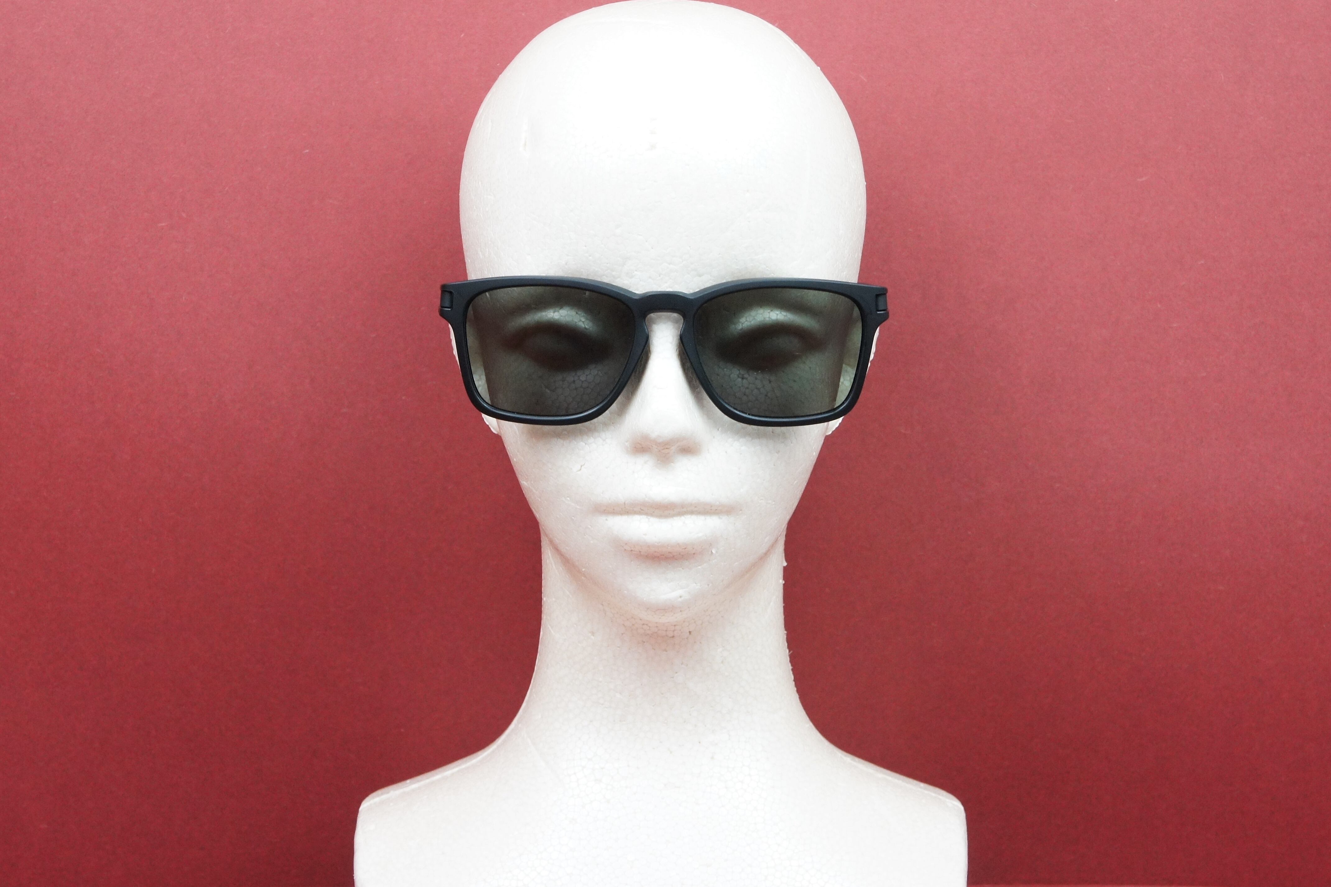 OAKLEY サングラス LATCH SQUARE OO9358-1355 ウェリントン OAKLEY サングラス LATCH SQUARE OO9358-1355 ウェリントン