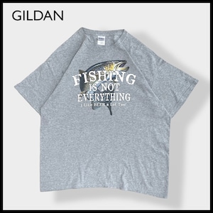 【GILDAN】プリント Tシャツ 魚 fishing 釣り ロゴ イラスト 半袖 X-LARGE グレー US古着