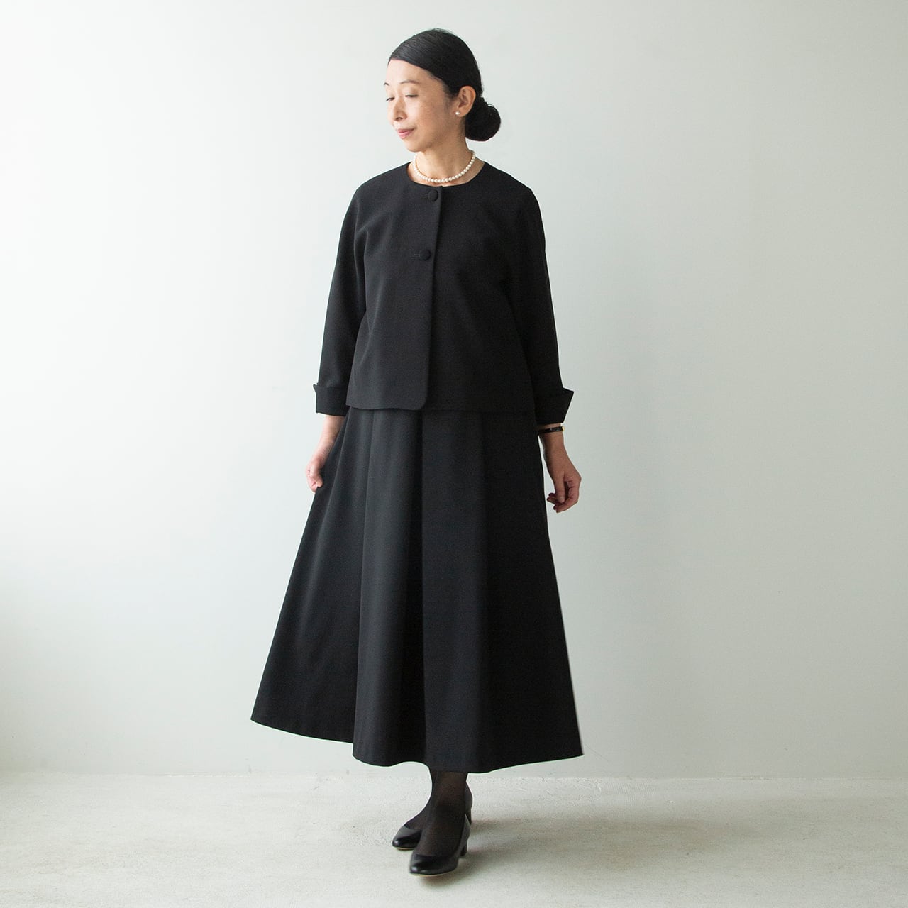 ワンピース「クラシック」】板倉直子さんのブラックフォーマル | 天然 
