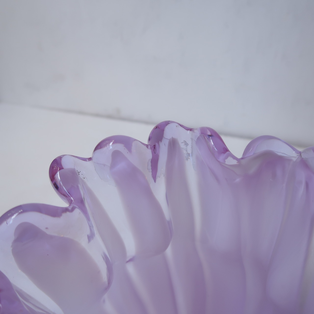 パステルパープルの花瓶