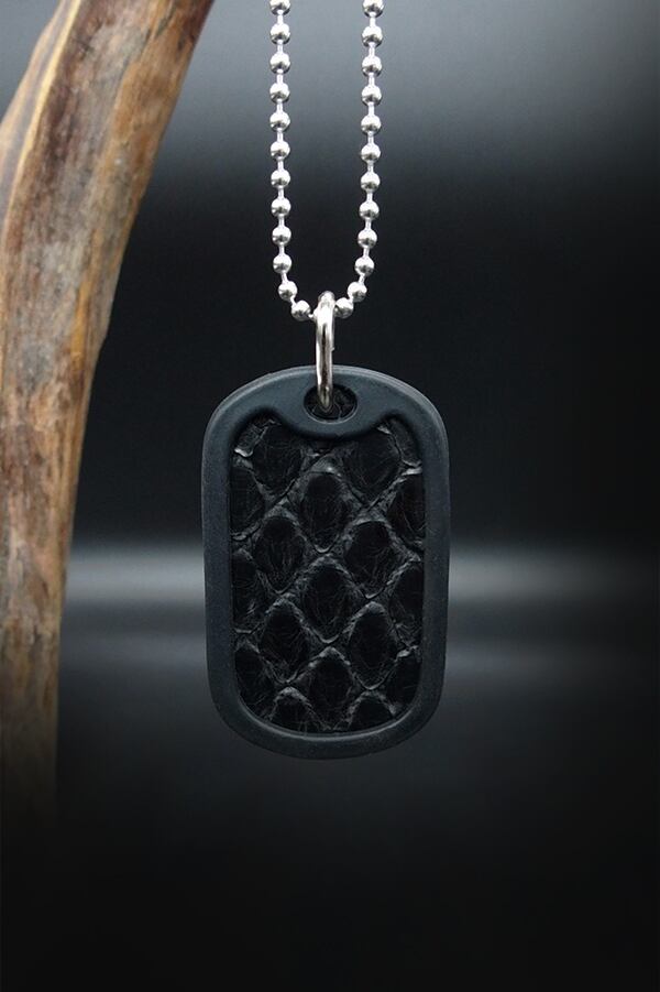 【一点物】トカゲ　ペンダントトップ　【宝石】 受注生産】 K18 トカゲ ペンダントトップ｜18金 爬虫類モチーフ