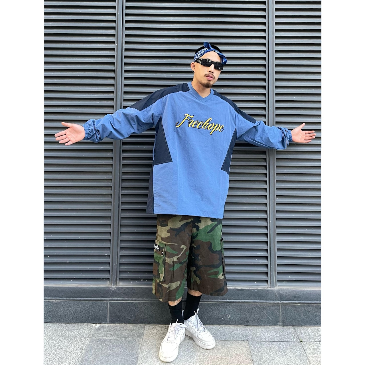 ストリート Chicanoブルドッグ 刺繍 ロングTシャツ T500