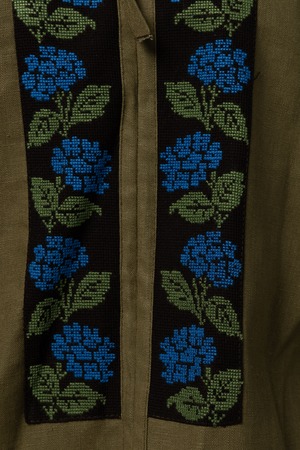 ウクライナ刺繍ヴィシヴァンカ　紫陽花　手刺繍　レディース・フリーサイズ