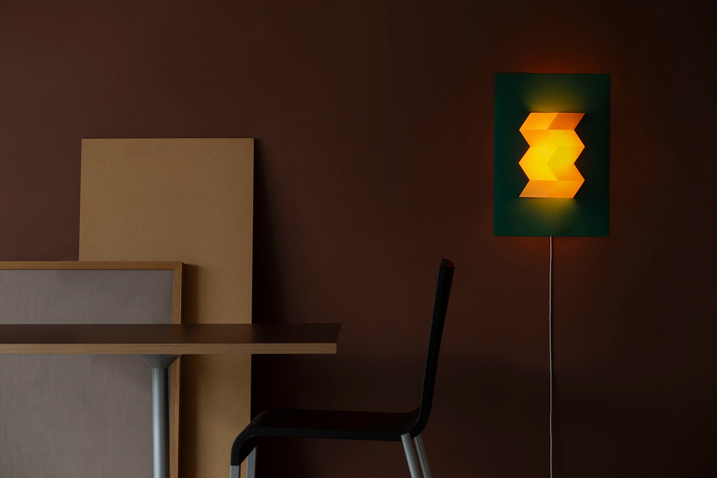 ZAGU（ザグ） | POSTER LIGHT