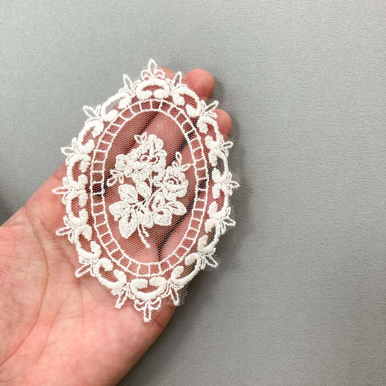 再入荷〉2輪花オーバルチュールレース | Dua-アクセサリーパーツショップ