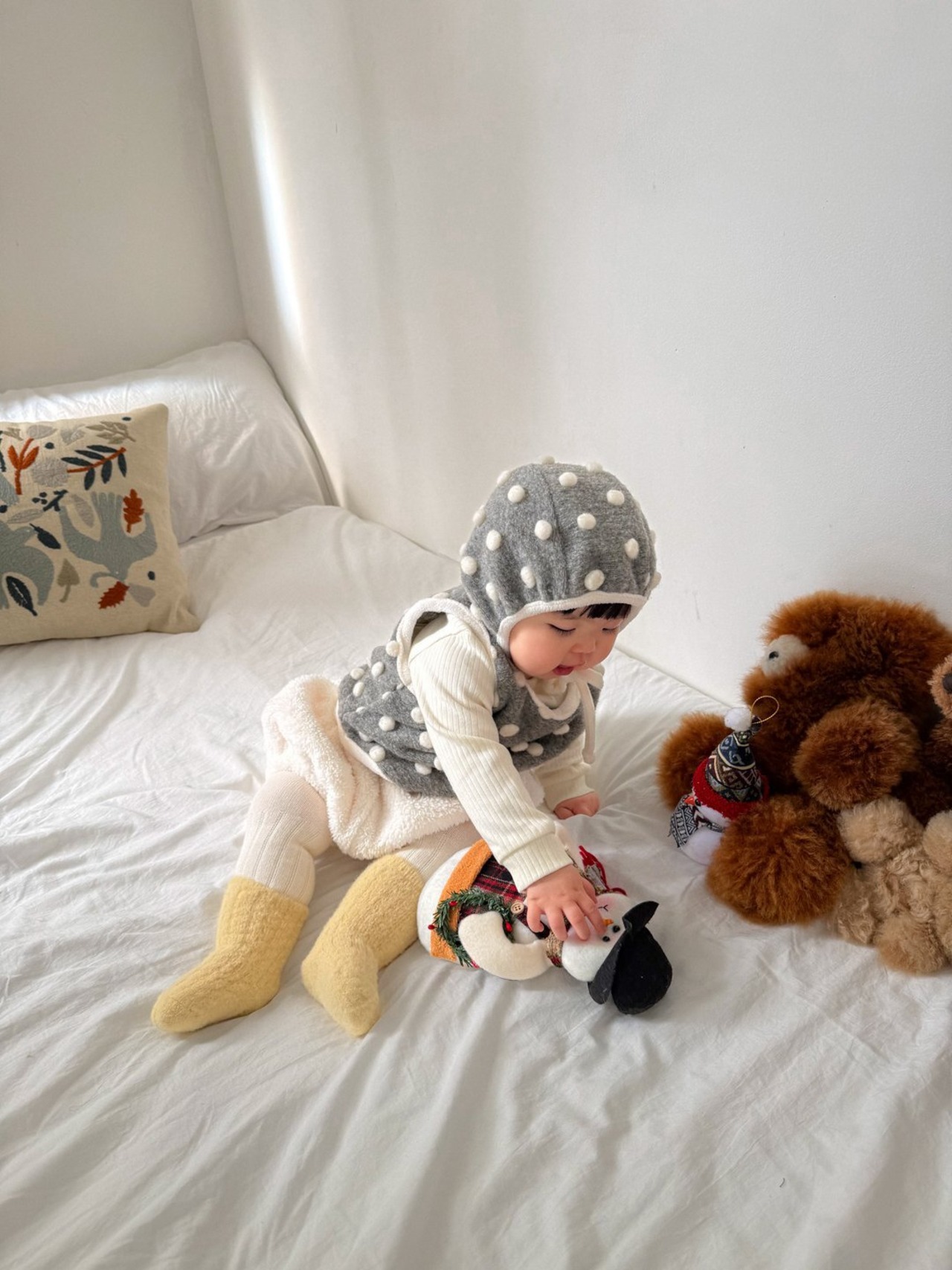 ONU［取寄］wool pompom bonnet 26winter
