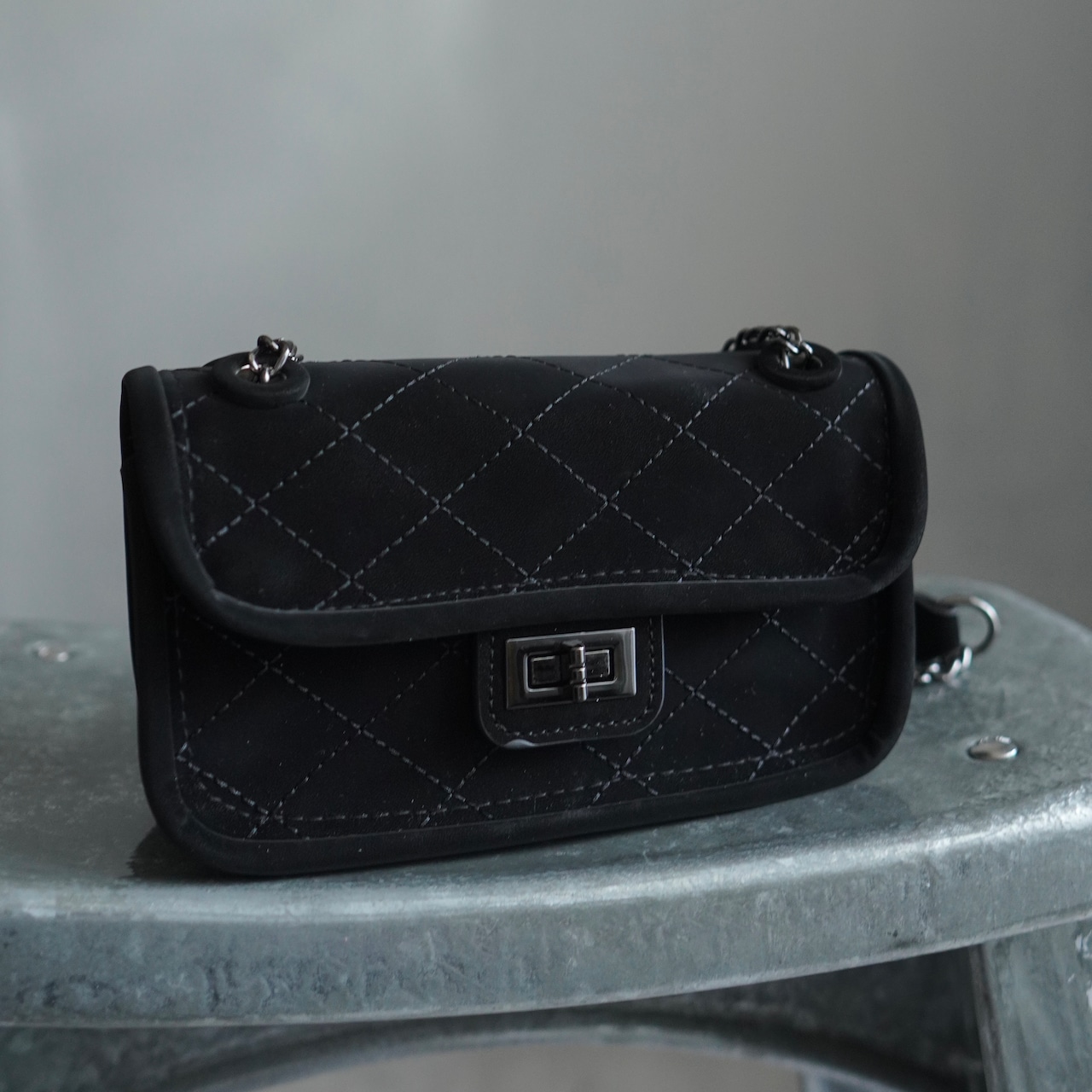 マットキルティングダブルチェーン2waybag／Black