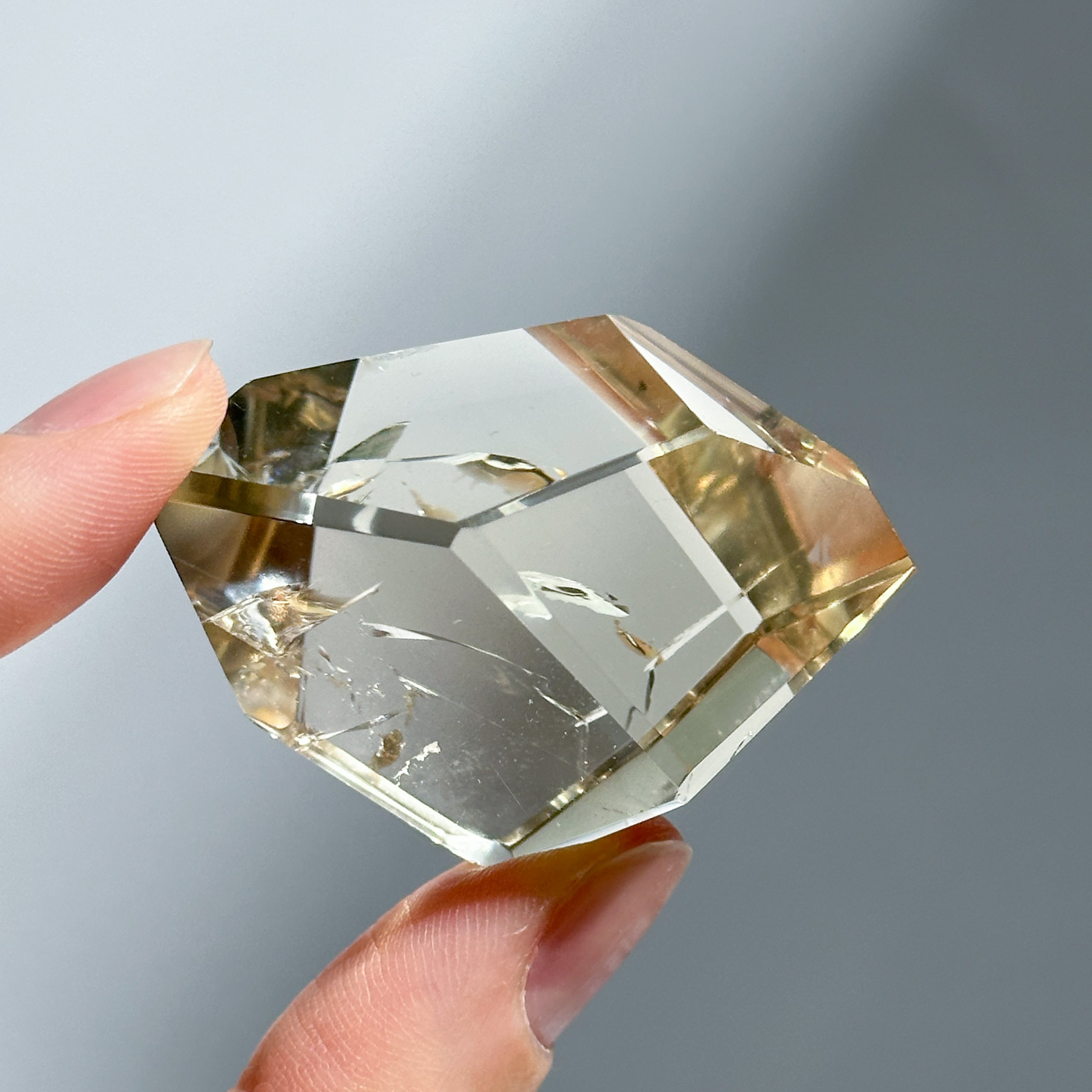 シトリン(黄水晶) フリーフォーム52◇ Citrine ◇ 天然石・鉱物・パワーストーン
