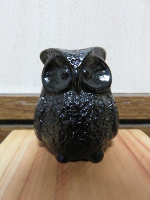 11.ふくろう彫刻 孔雀石 マラカイト 原石 鉱物 天然石 梟 動物 置物 開運