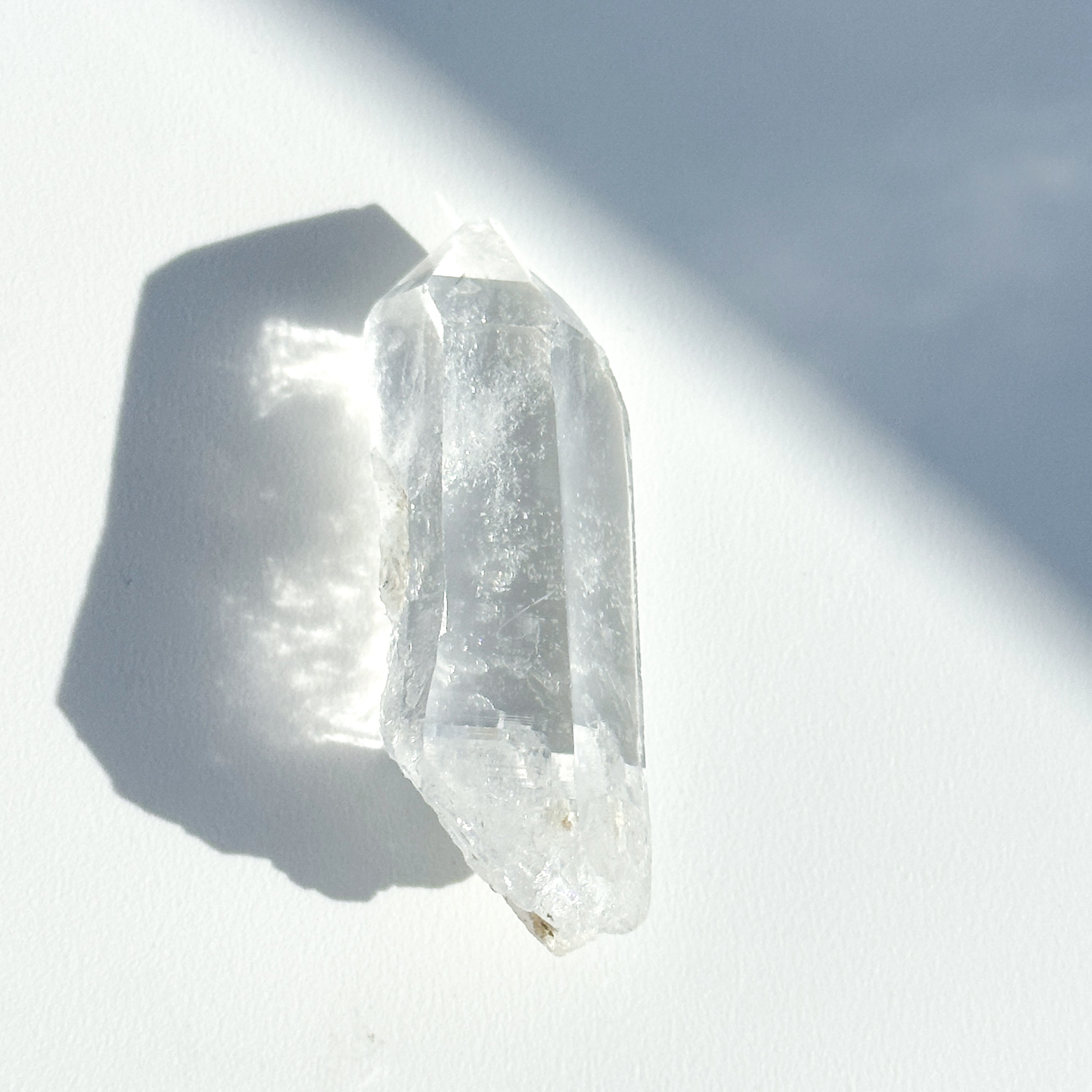 ゼッカ産クリアクォーツ ポイント 原石83 ◇ Clear Quartz ◇天然石