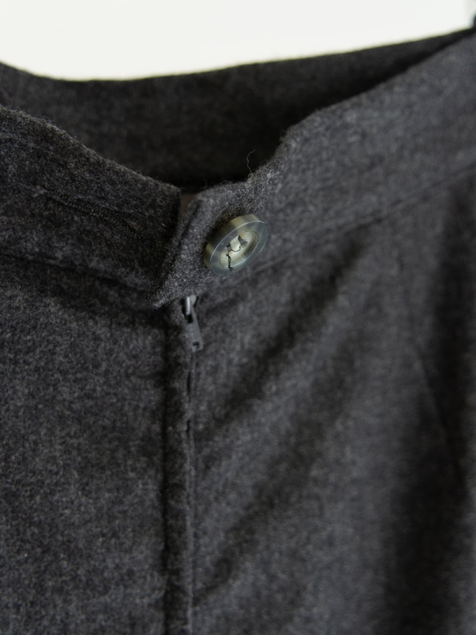 【VALENTINO】Made in Italy wool-cashmere 2tuck skirt（ヴァレンティノ イタリア製ウールカシミアスカート）2a