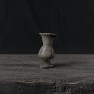 古瀬戸 釉剥け花入, 日本, 室町時代 14世紀-16世紀.