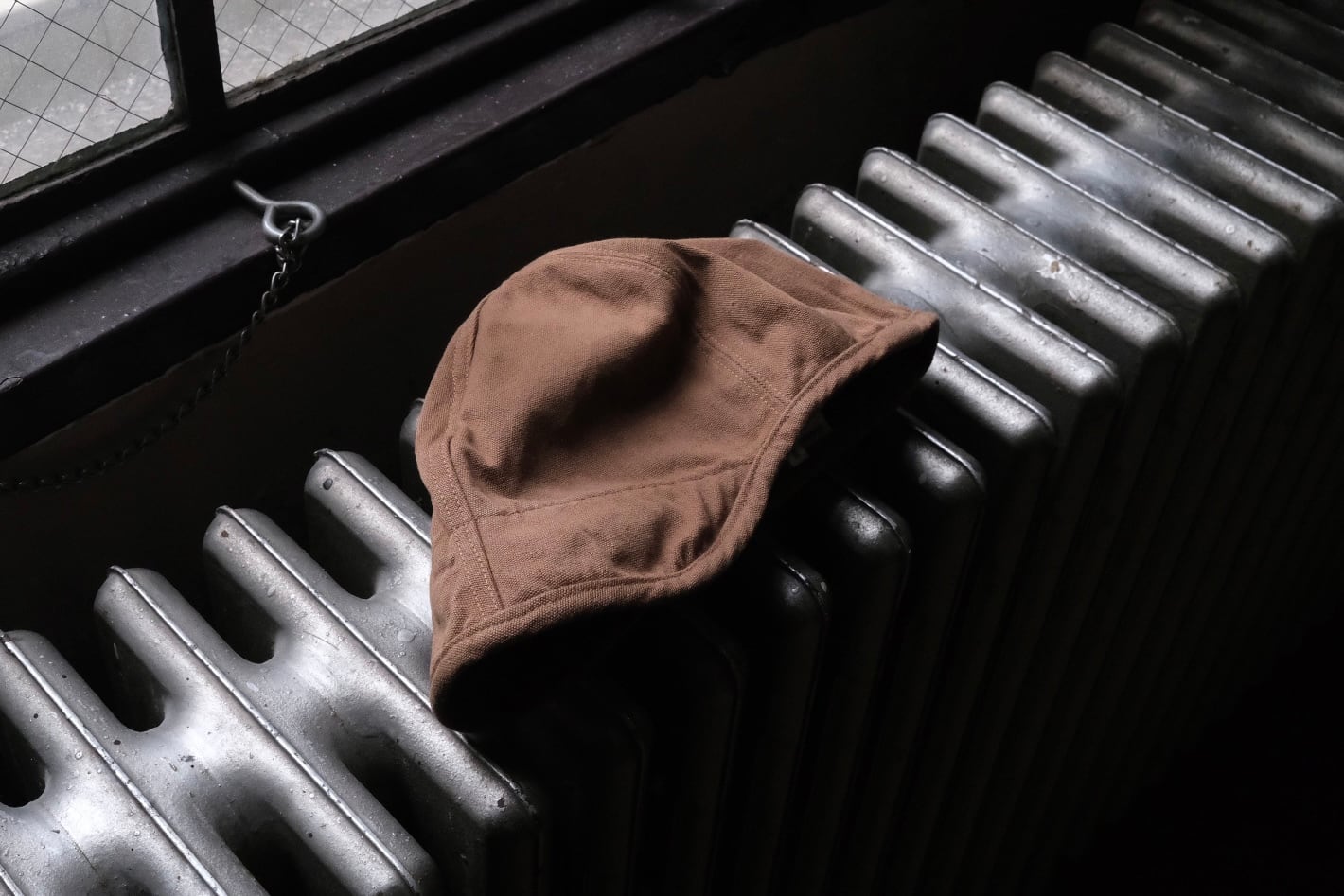 TATAMIZE ( タタミぜ ) x 本間織布 "ワークキャップ" 力織機で織り上げた平織りダック生地使用