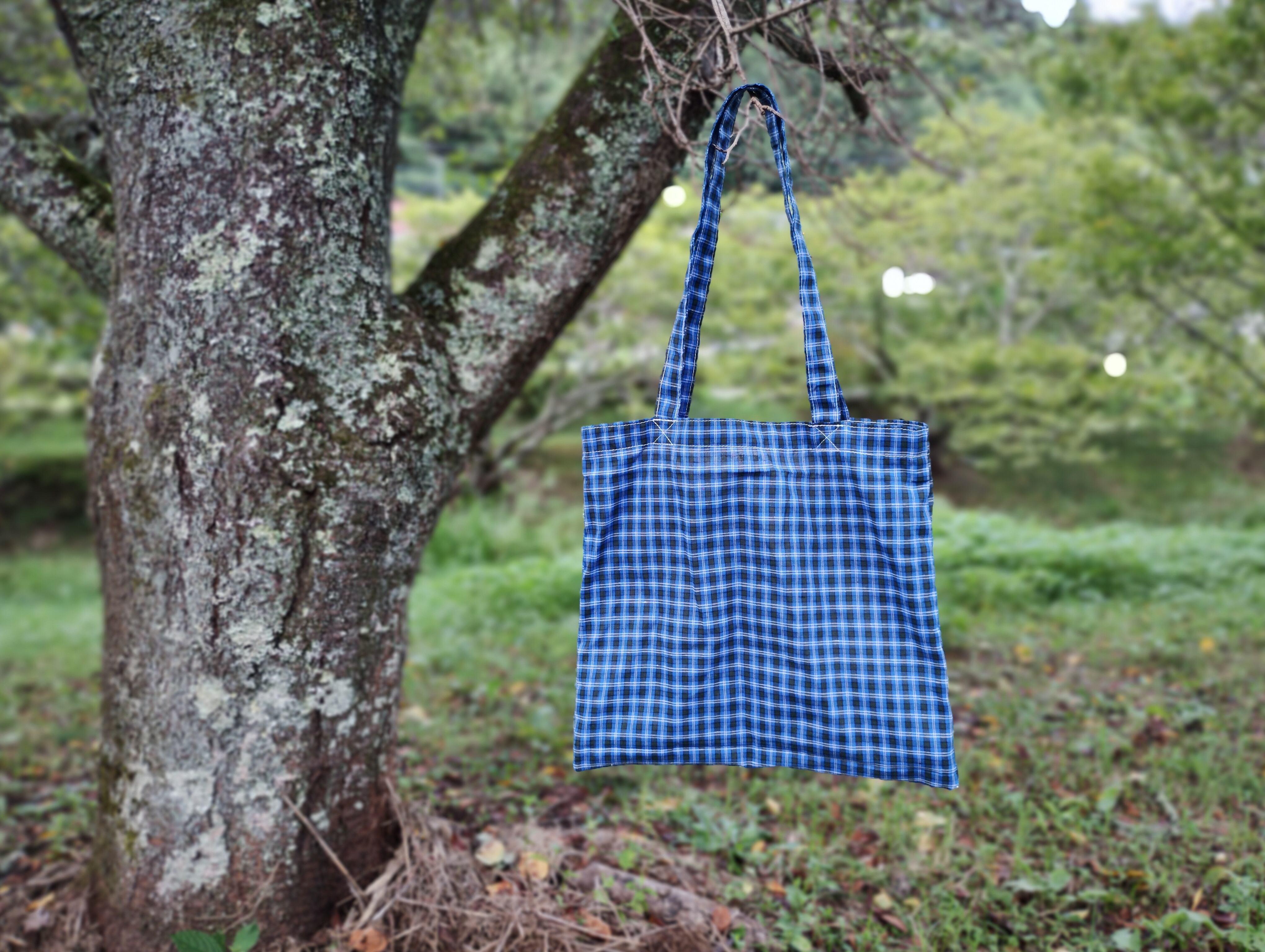 一年中使える！麻バッグ♡青 Stock】Walk in the park tote -M- マドラス① | BOOKNOOK studio