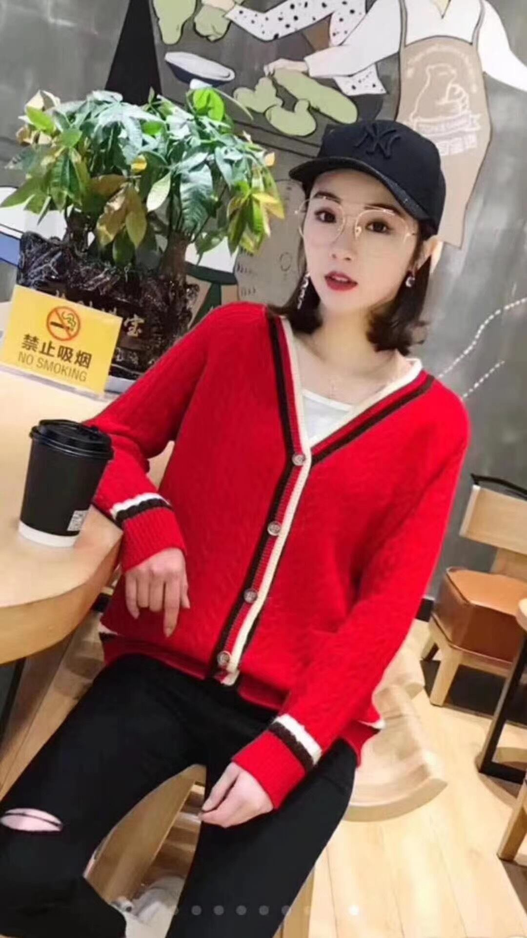 ラインケーブル編みニットカーディガン