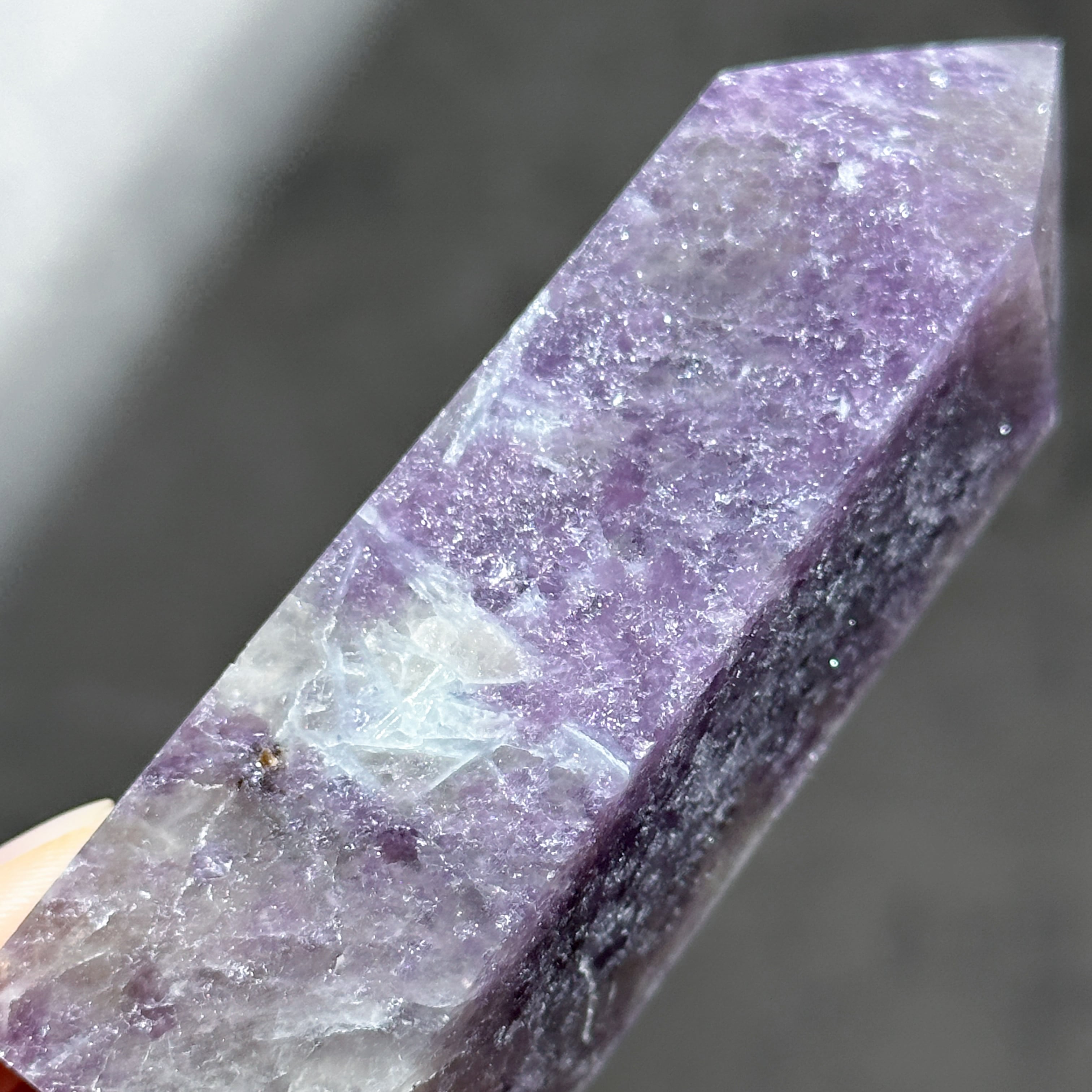 ユニコーンストーン タワー 84◇ Unicorn Stone ◇天然石・鉱物
