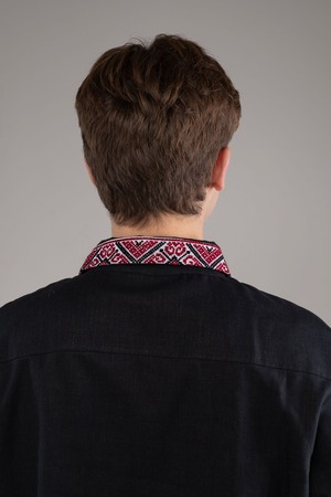 ウクライナ刺繍ヴィシヴァンカ　クロスステッチ手刺繍　XLサイズ　メンズ