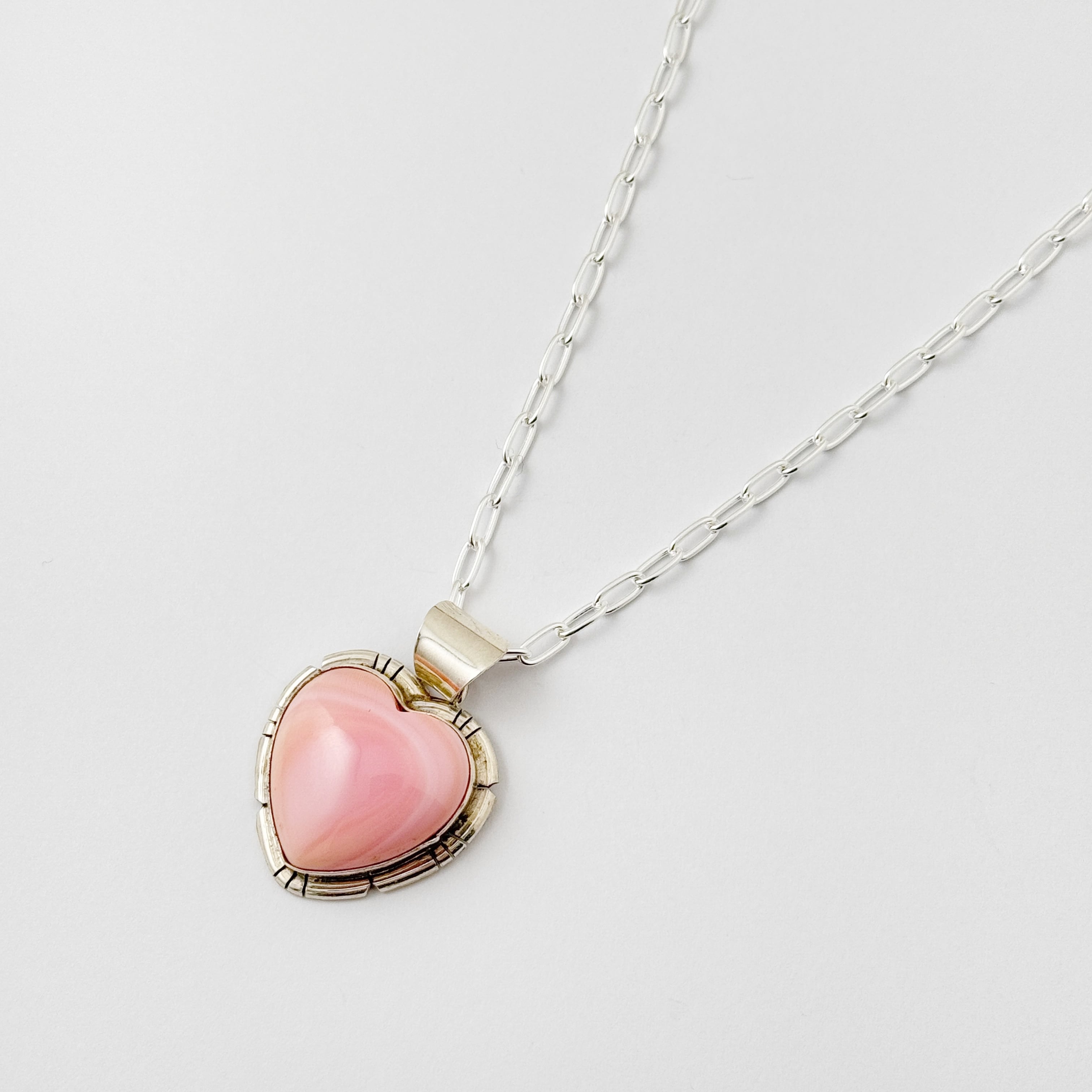 Indian Jewelry 》一点物 BIG ハート コンクシェル ペンダント