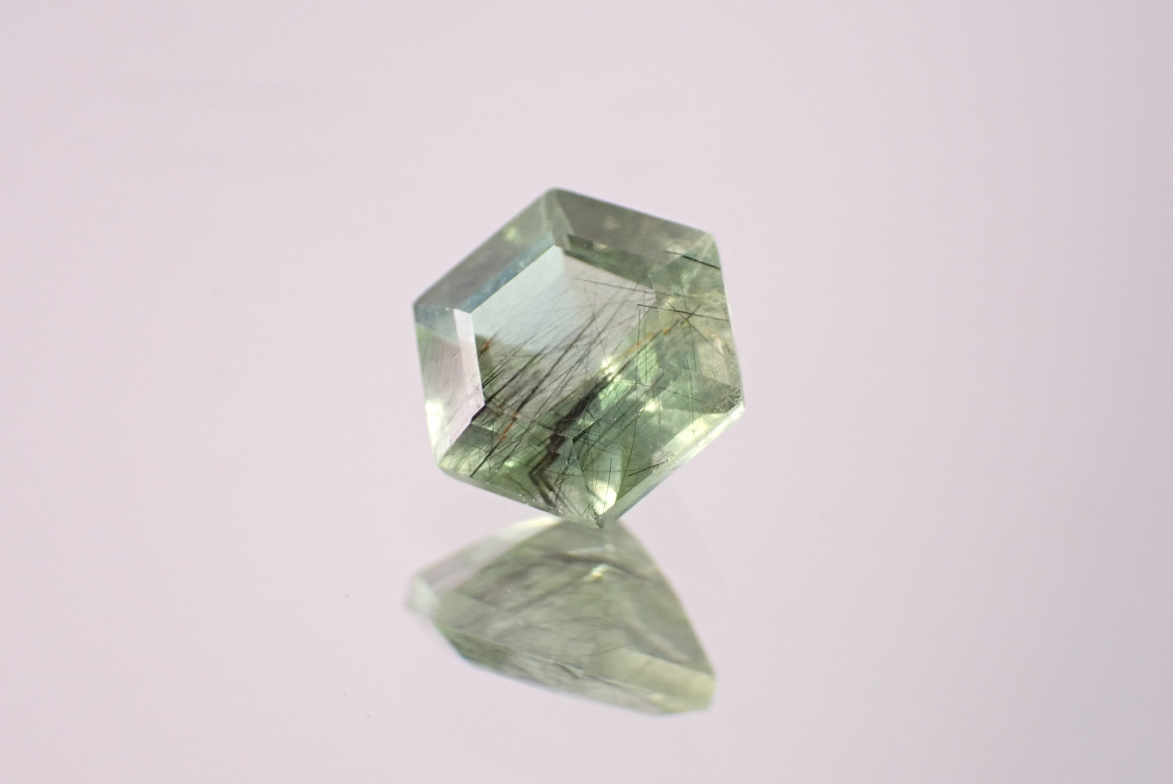 価格で調べる | differencee(ディファレンシー)