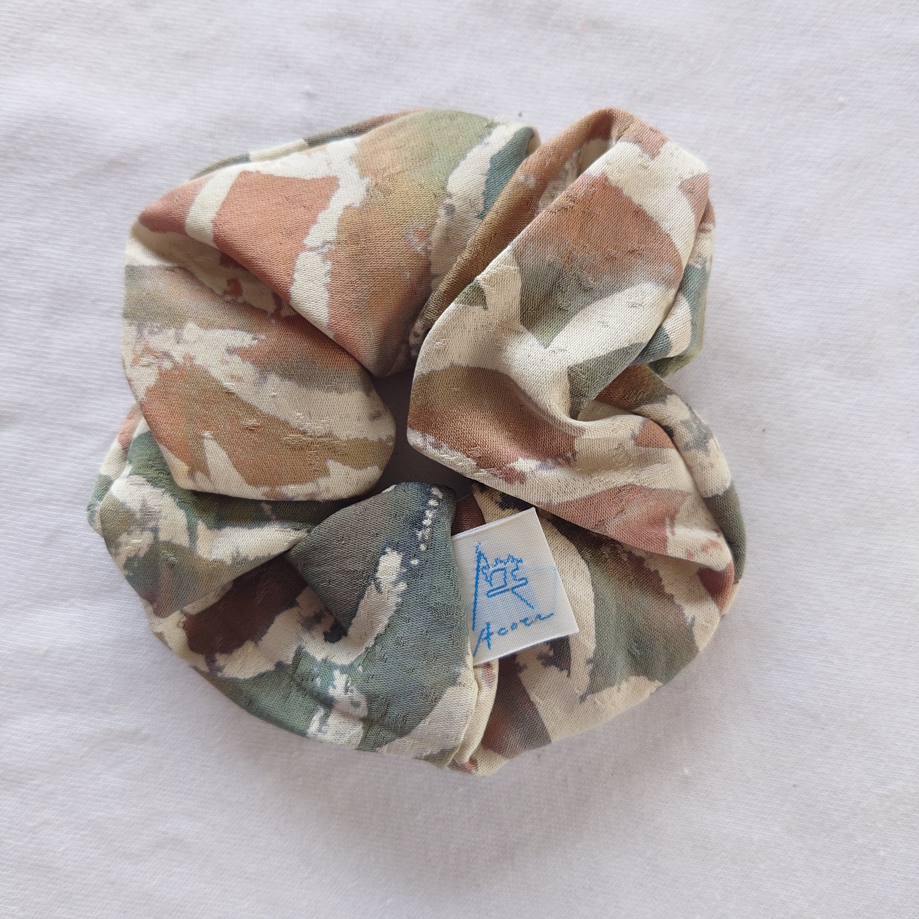 シュシュ Scrunchie VFW生地 くすみカラー バンクーバー 着物リメイク kimono