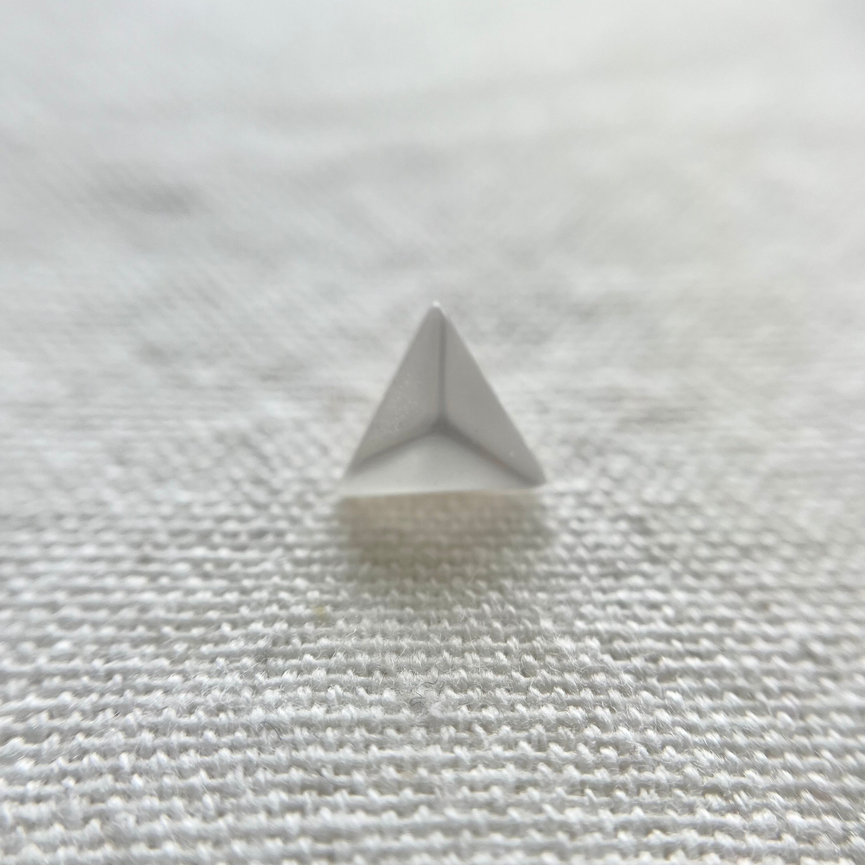 トライアングルシャイニーホワイト 9㎜